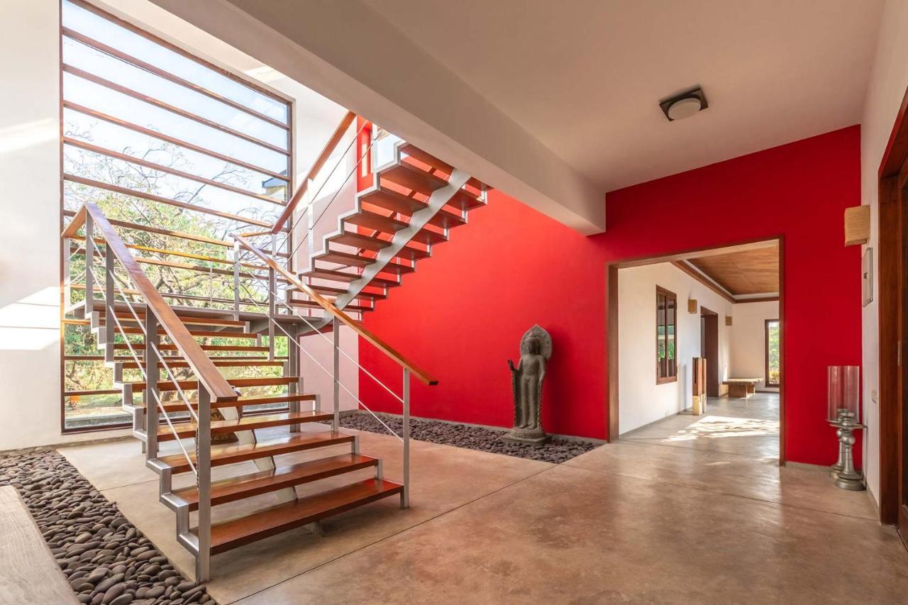 Jay House By Stayvista - Leisure Oasis With Pool, Snooker, Table Tennis & Foosball Fun Alībāg Dış mekan fotoğraf