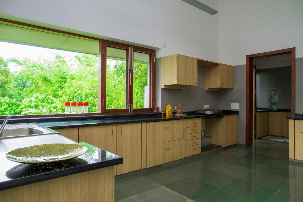 Jay House By Stayvista - Leisure Oasis With Pool, Snooker, Table Tennis & Foosball Fun Alībāg Dış mekan fotoğraf
