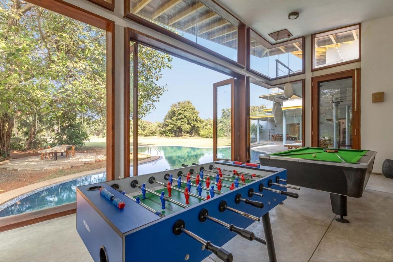 Jay House By Stayvista - Leisure Oasis With Pool, Snooker, Table Tennis & Foosball Fun Alībāg Dış mekan fotoğraf